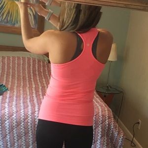 Lululemon tank! Same day shipping today only
